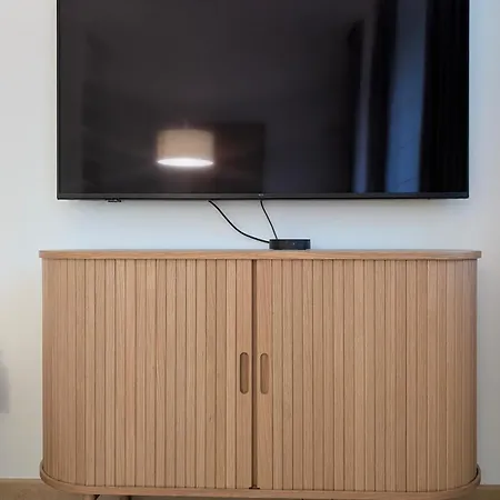 Boutique Studio In Saska Kepa - Pge & Francuska * Warszawa