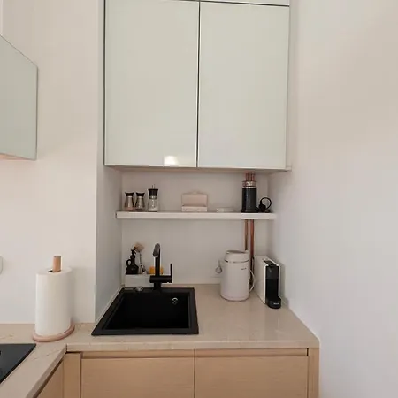 Boutique Studio In Saska Kepa - Pge & Francuska * Warszawa